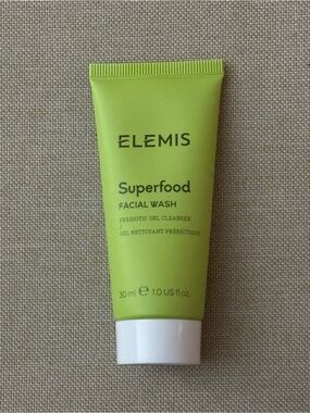 ELEMIS Superfood Facial Wash - Lime Green Tube